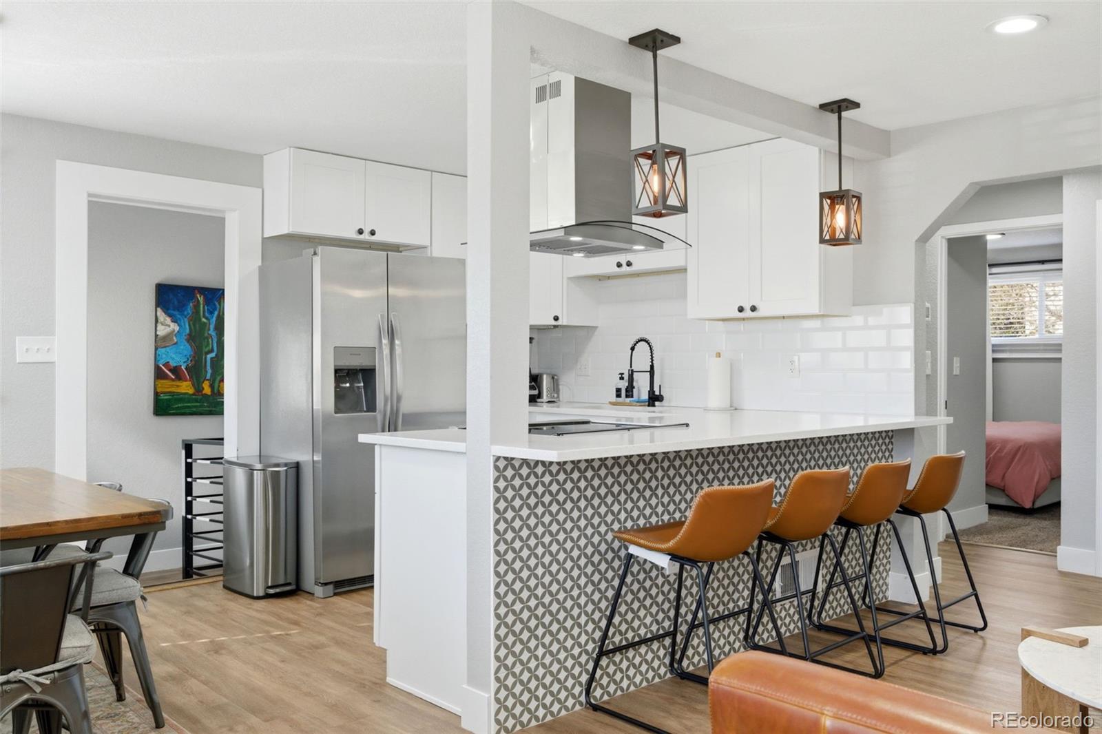 2811-2813 S Delaware Street