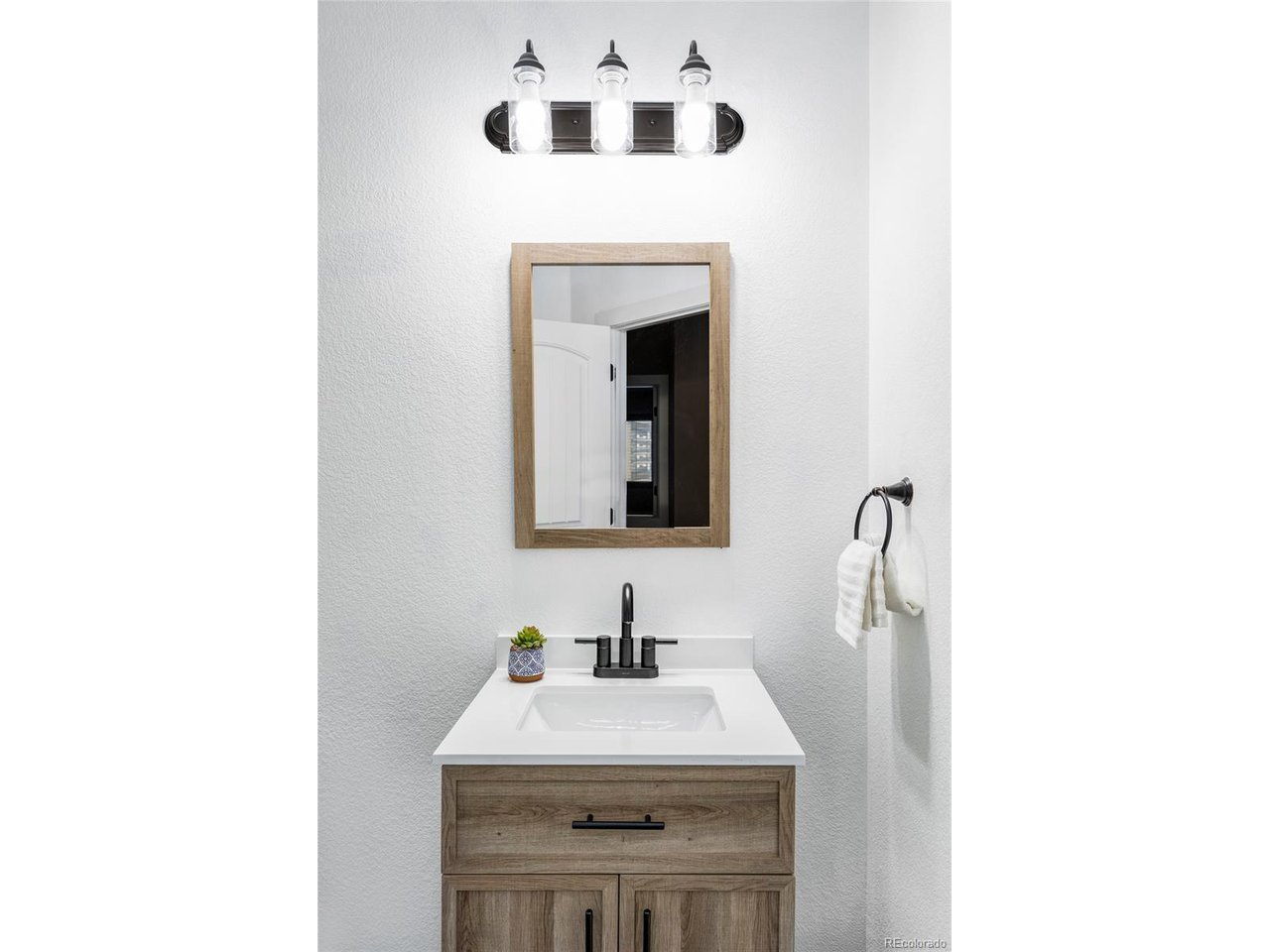 6918 S Riverwood Way