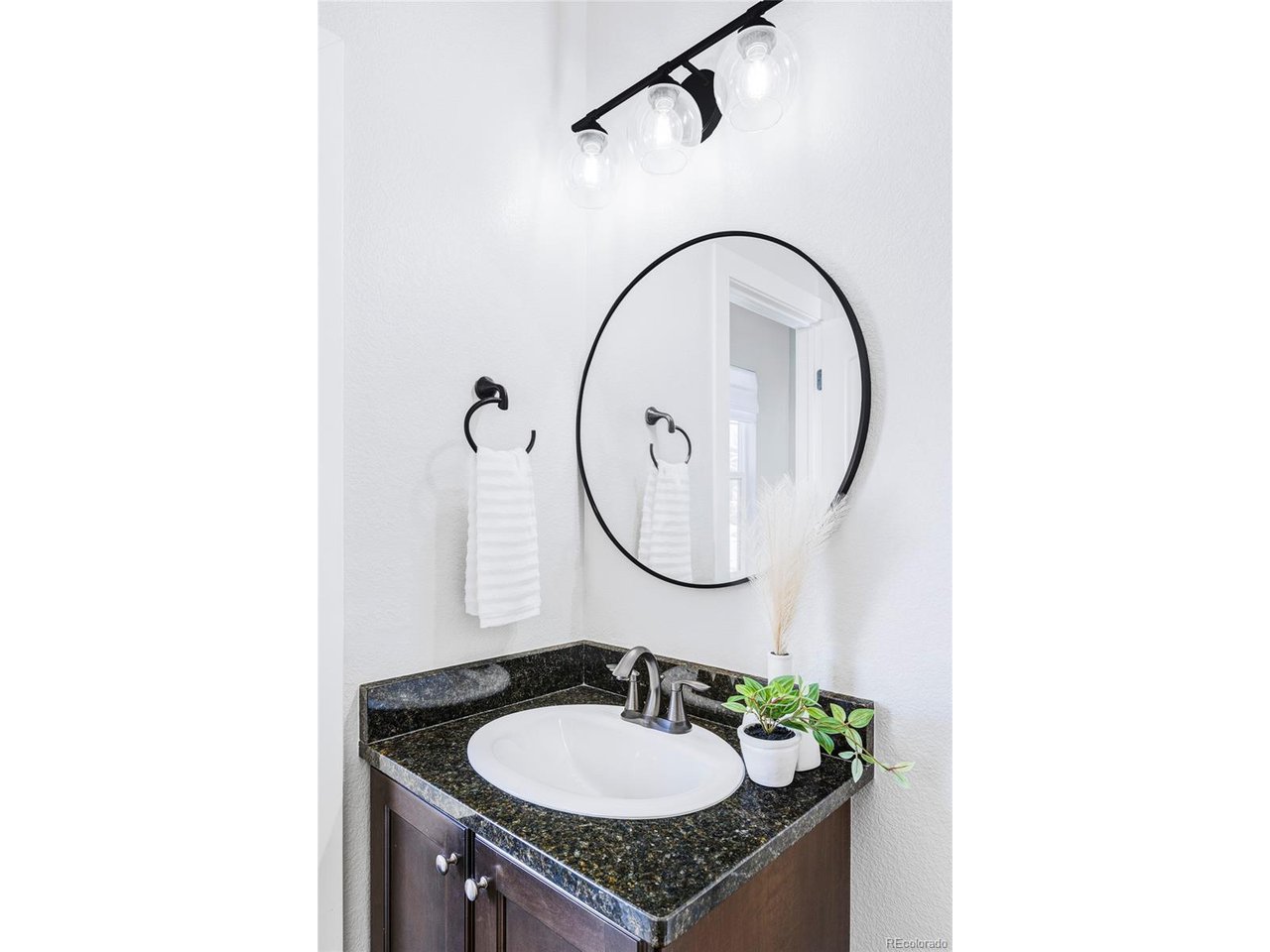 6918 S Riverwood Way