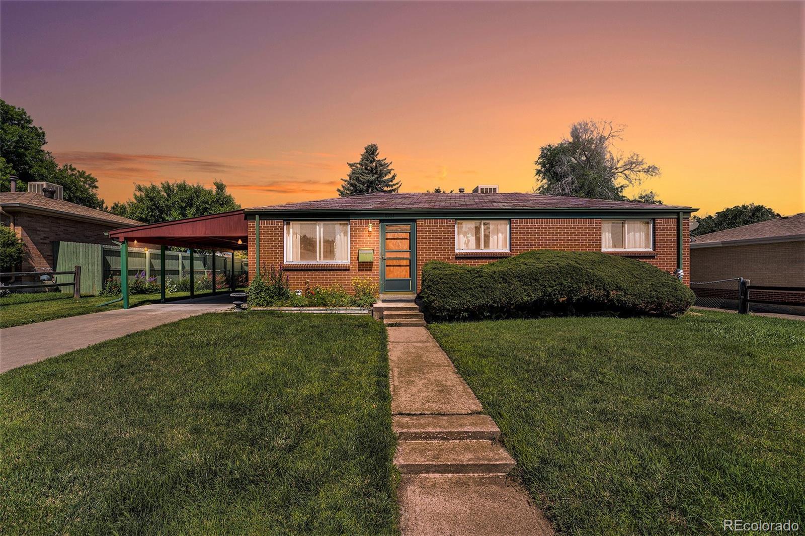 8951 Ithaca Way