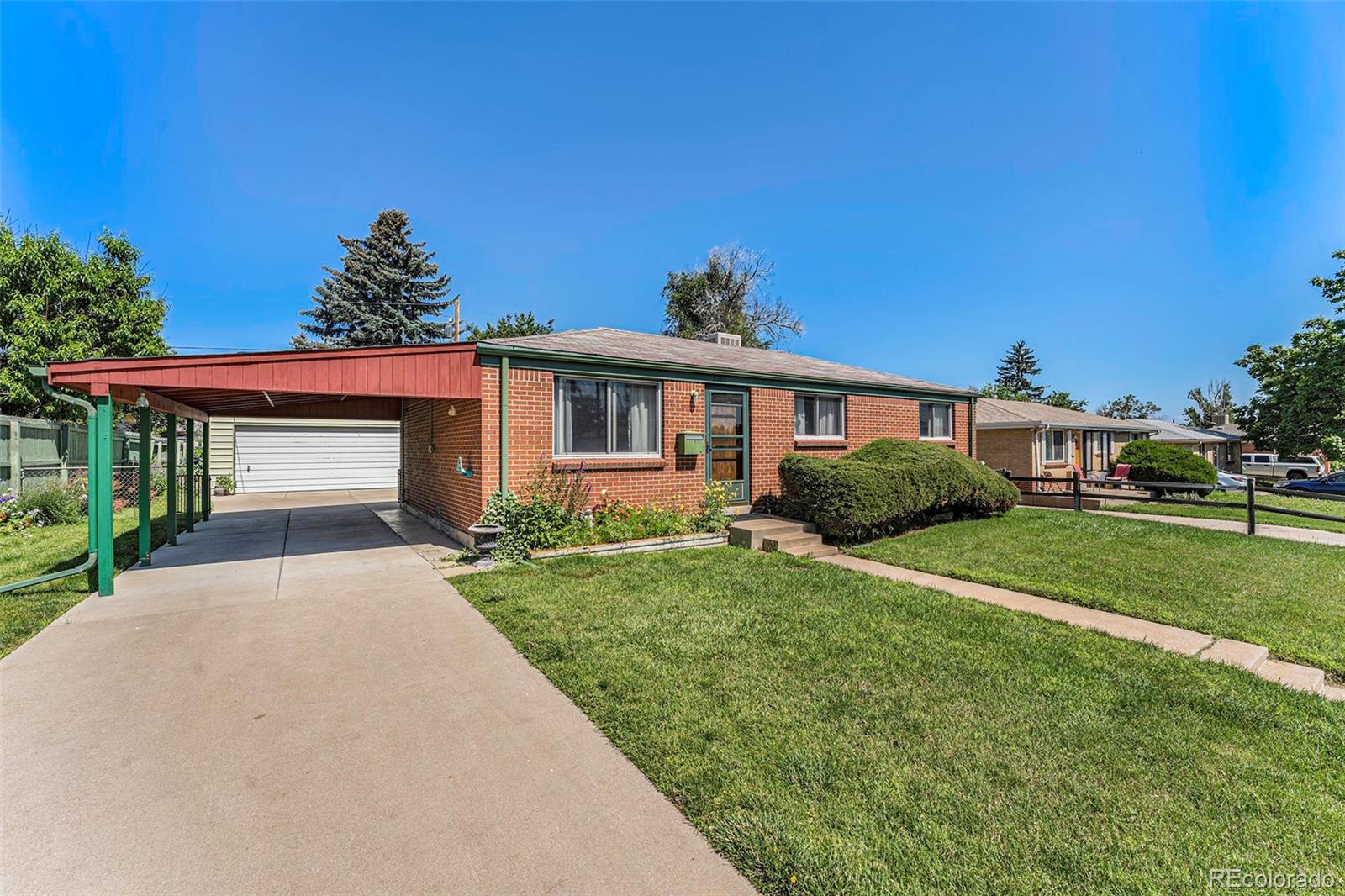 8951 Ithaca Way