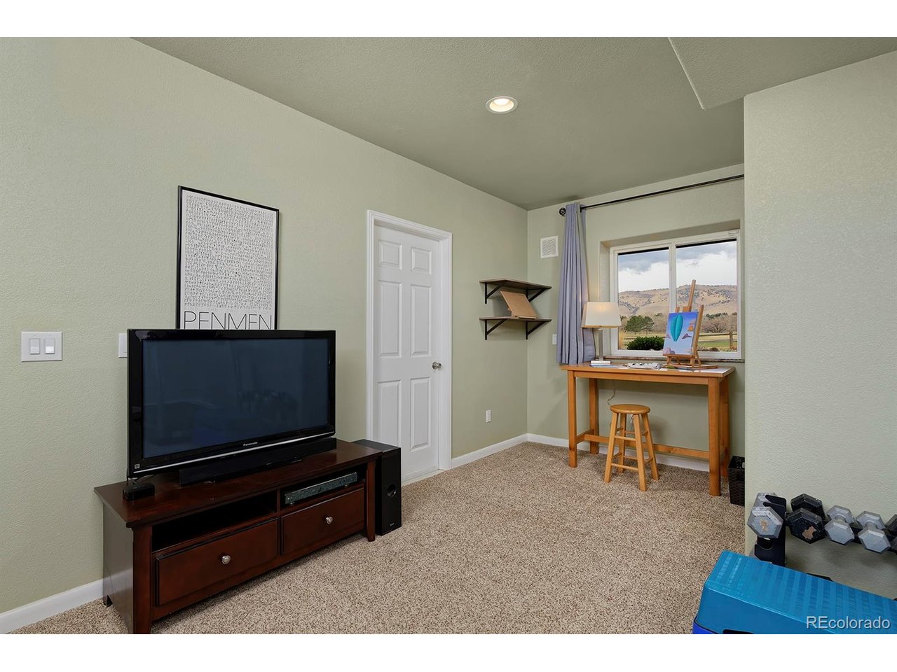 6641 Golf Club Dr