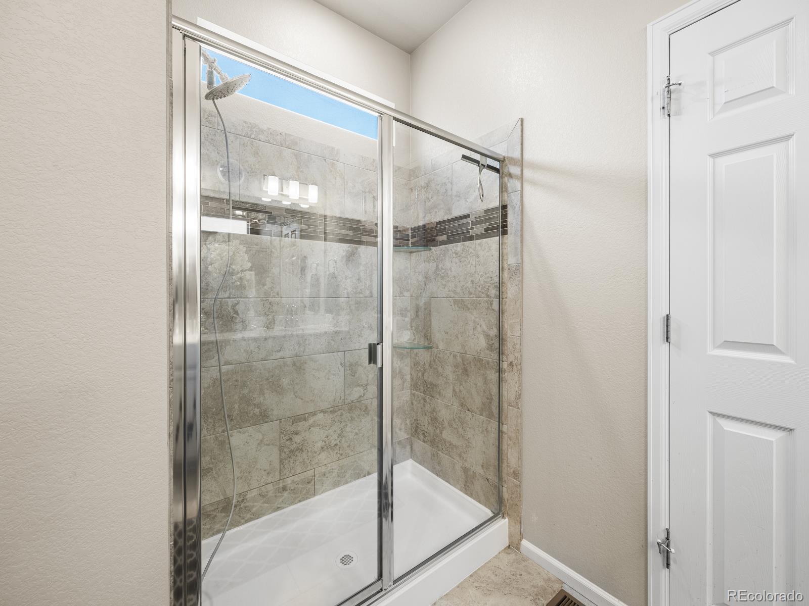 18173 House Finch Lane