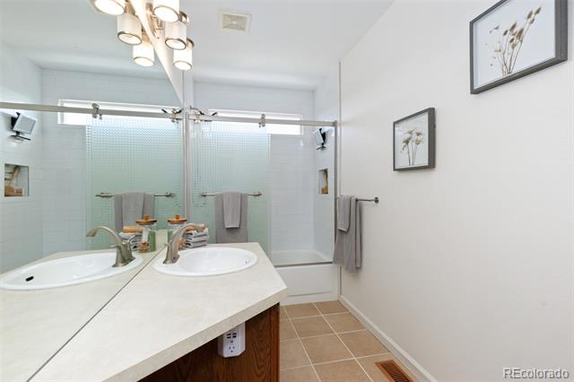11786 W 85th Place