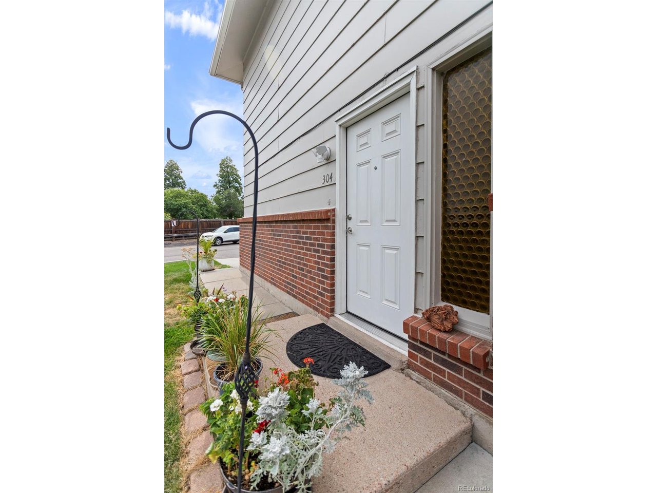 7309 W Hampden Ave 304
