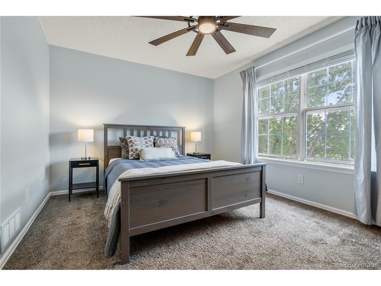 10895 W Dartmouth Ave