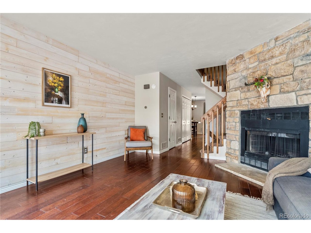 10895 W Dartmouth Ave