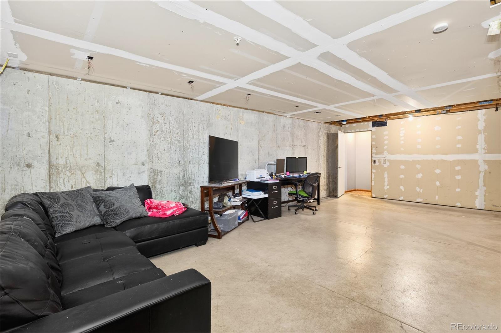 11470 Riverdale Road