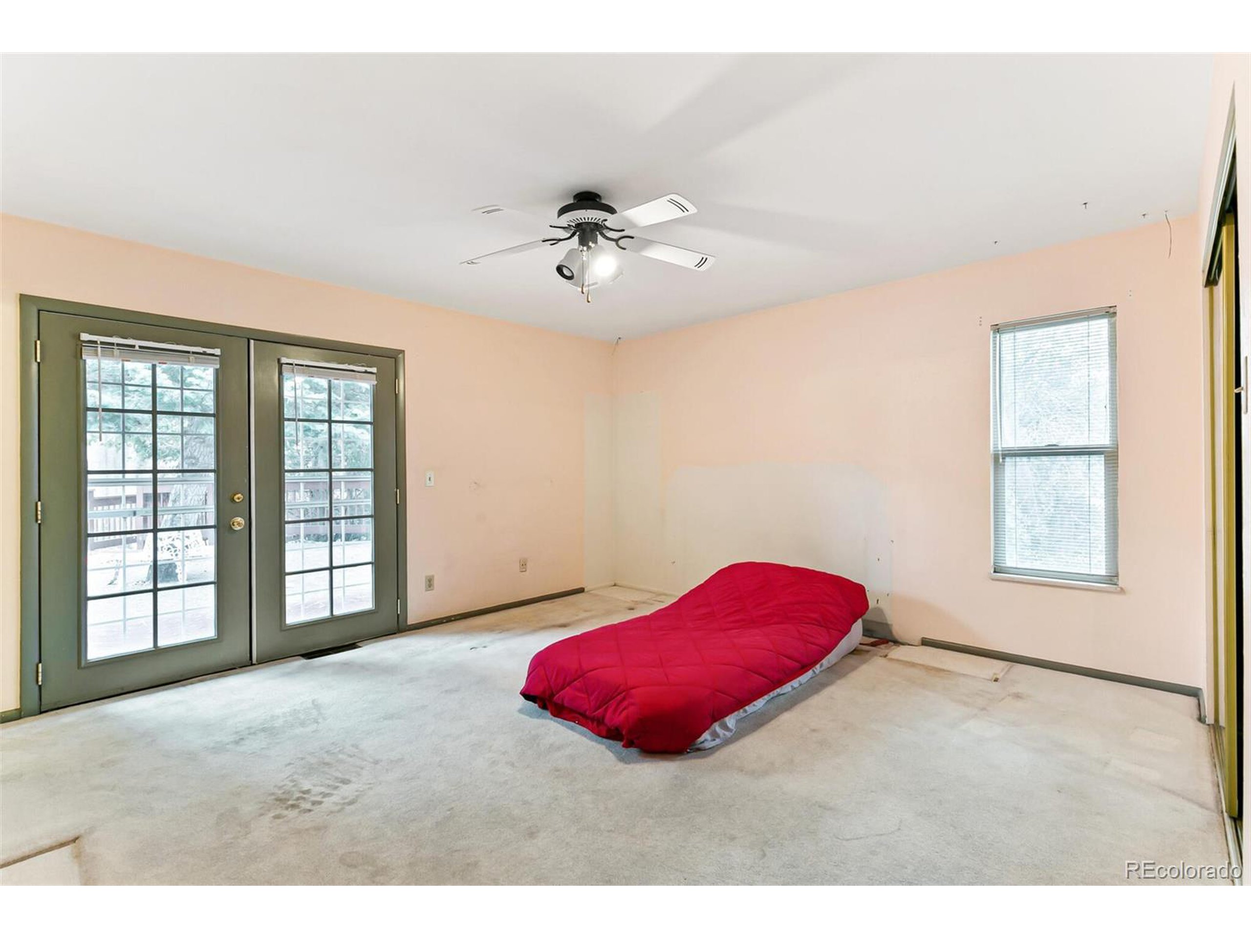 7624 E Colgate Pl