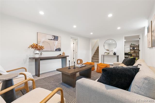 7426 Skyline Drive