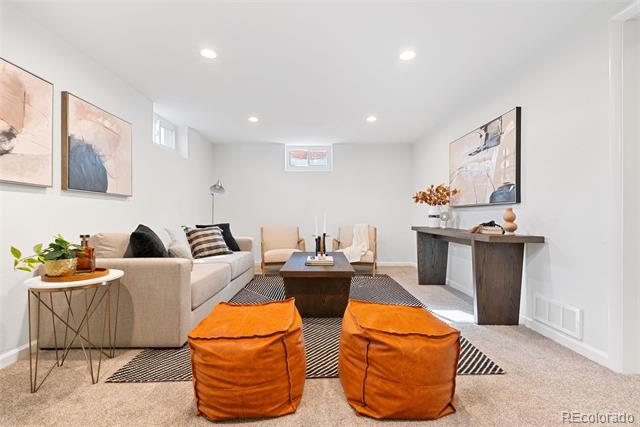 7426 Skyline Drive