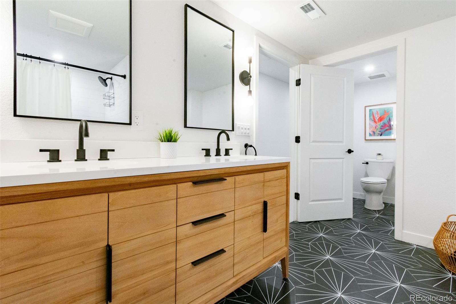 8267 Arapahoe Peak Street