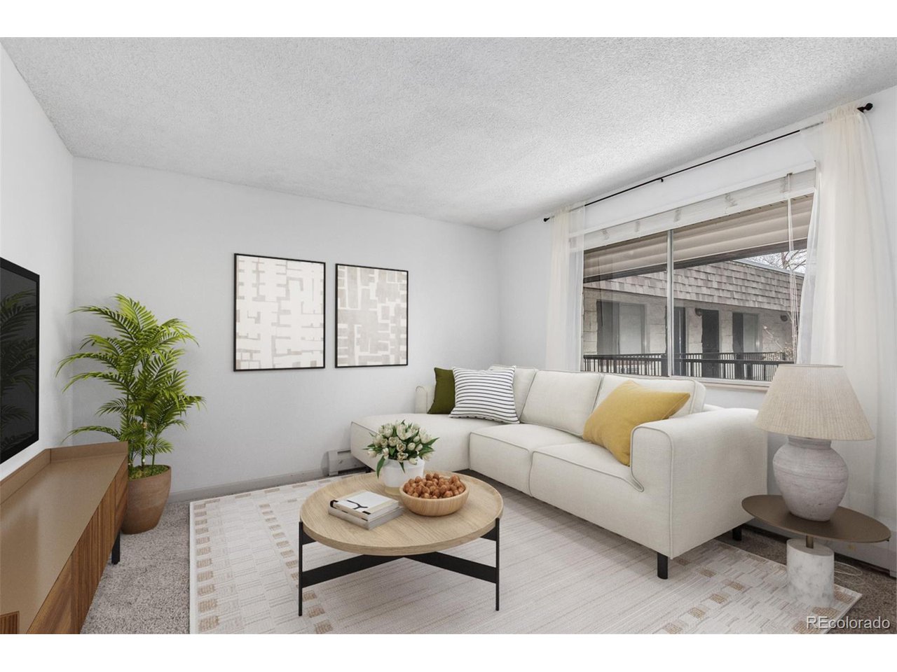 5875 E Iliff Ave 306