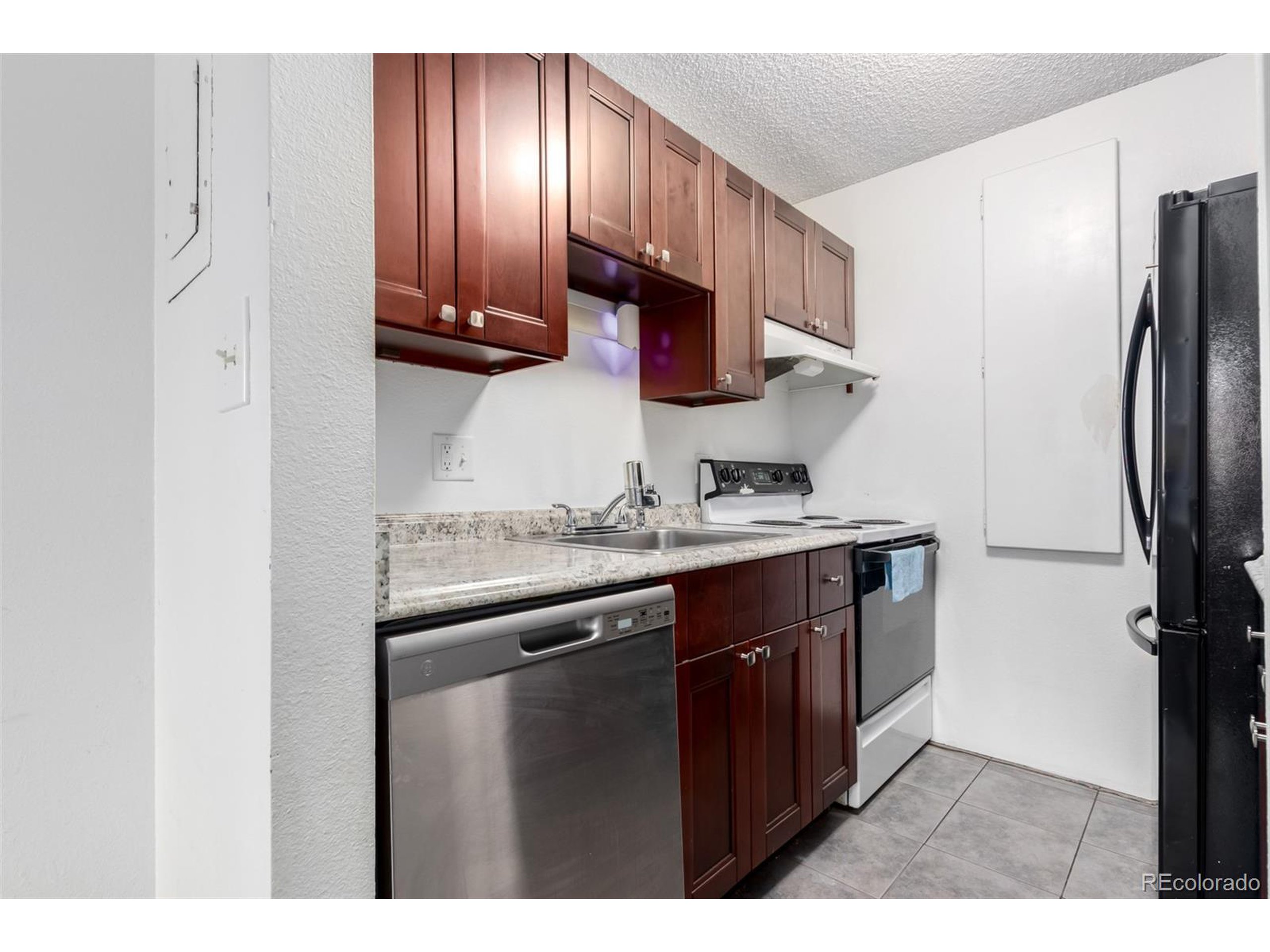 5875 E Iliff Ave 306