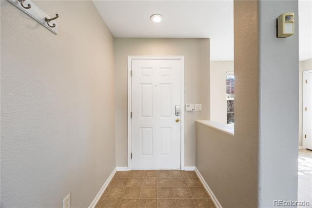 5525 E 100th Drive
