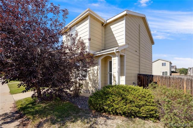 5525 E 100th Drive