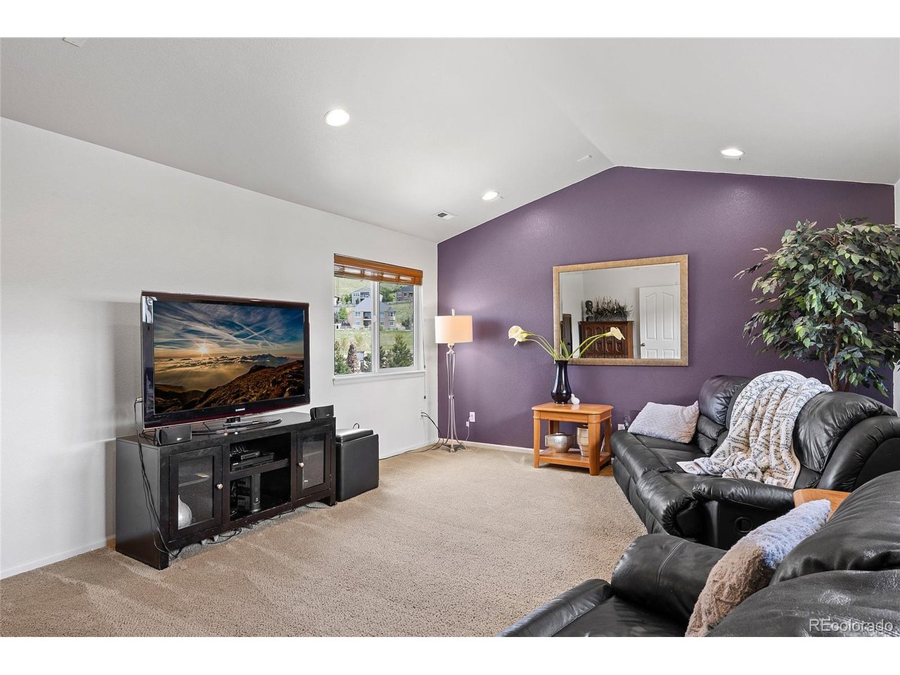 511 Eaglestone Dr
