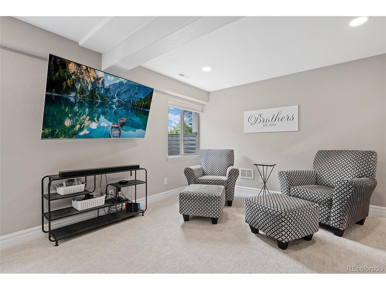 511 Eaglestone Dr