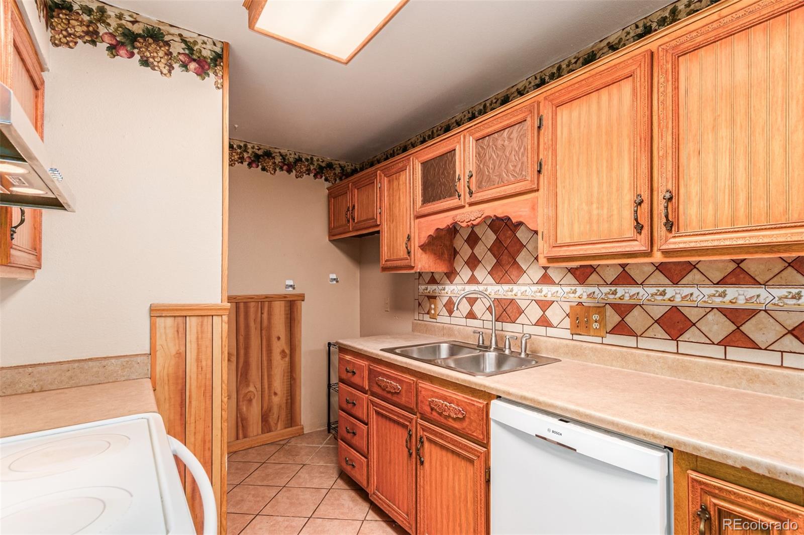 16259 W 10th Avenue Unit: F5