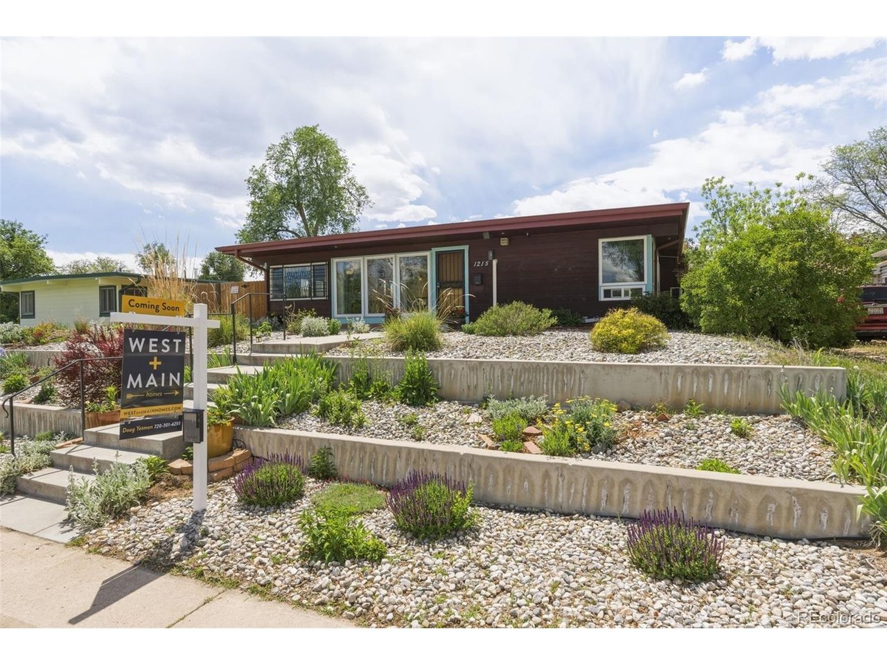 1215 Rosemary St