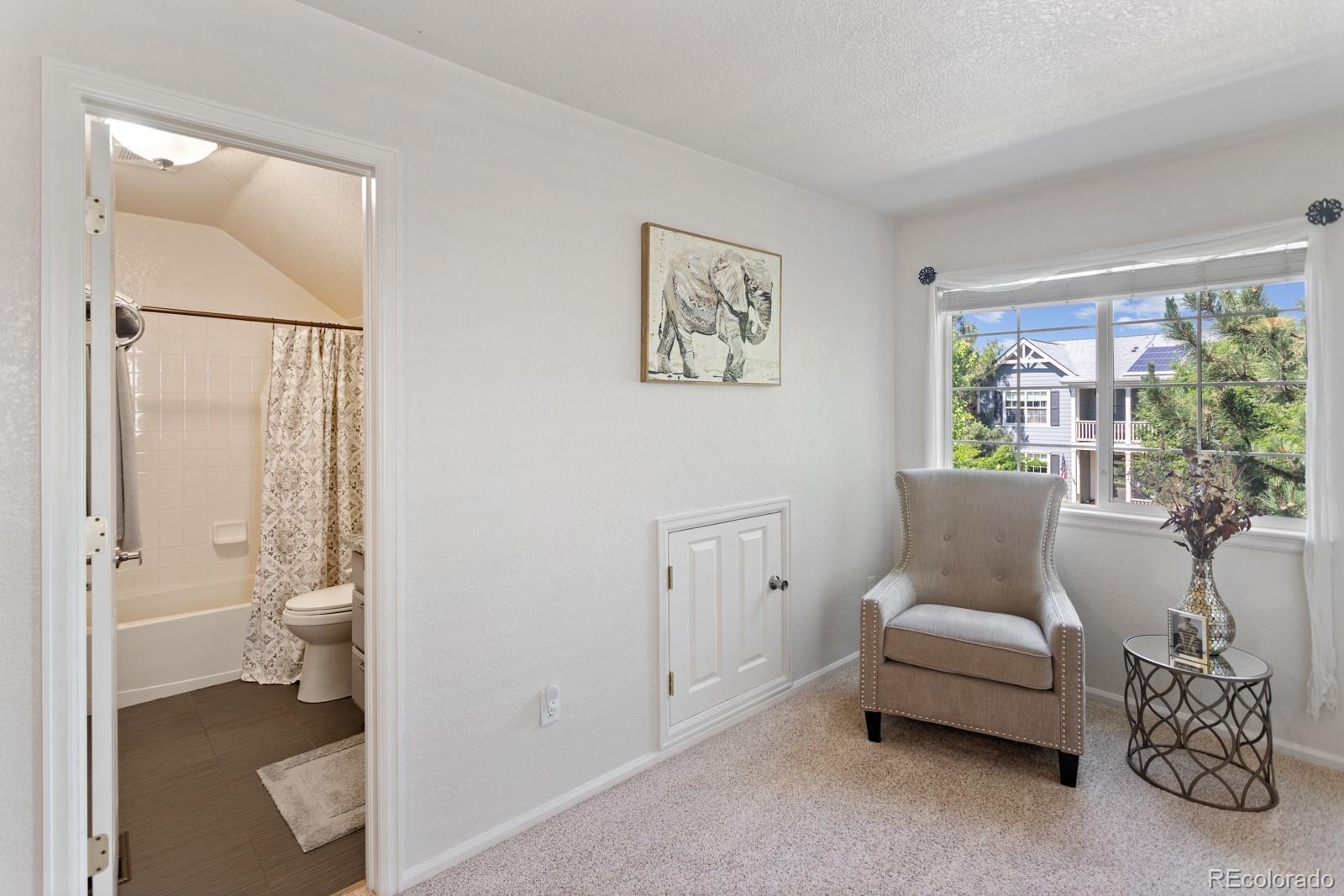 8386 Devinney Street