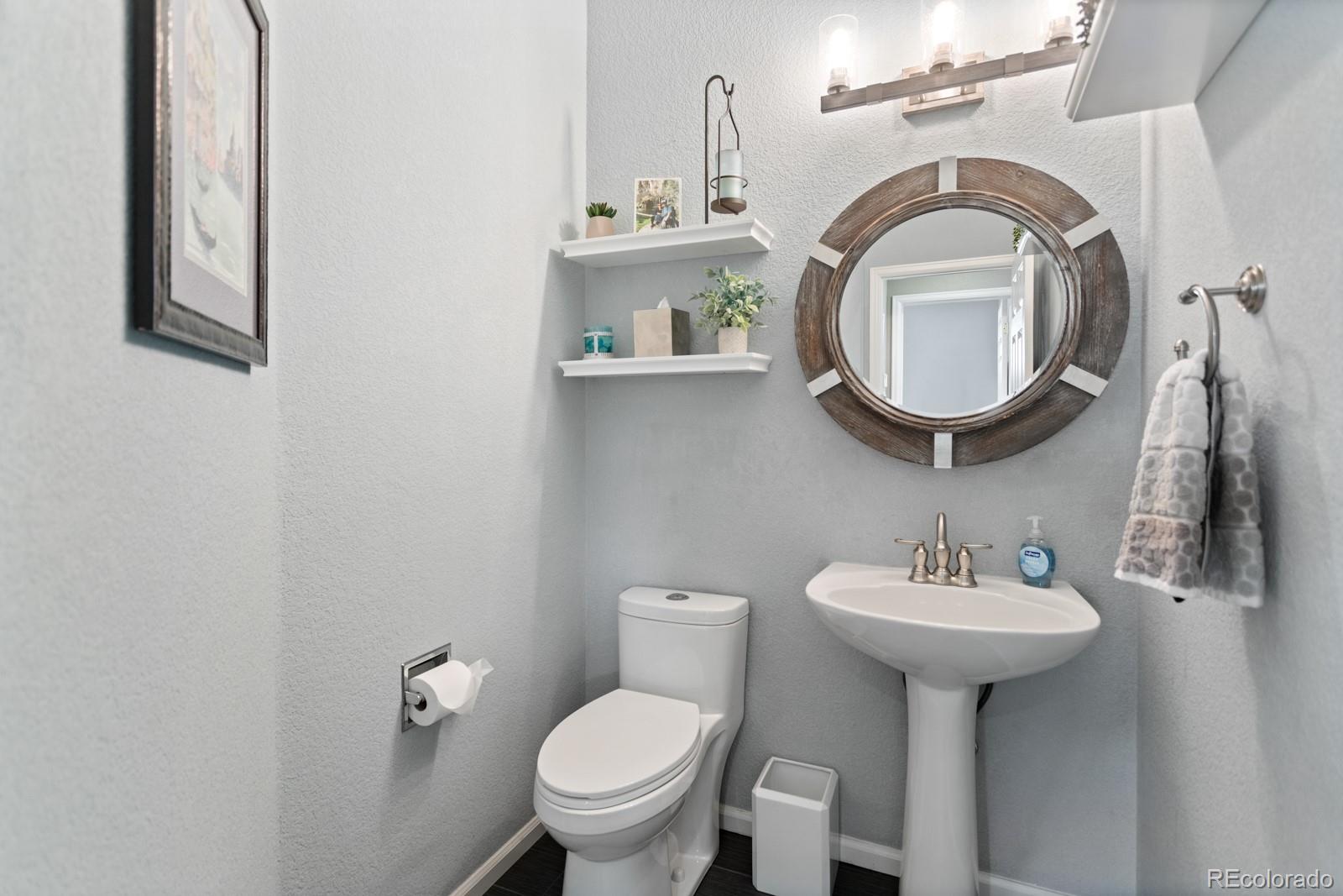 8386 Devinney Street