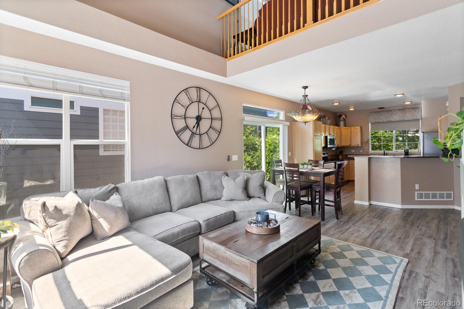 8386 Devinney Street