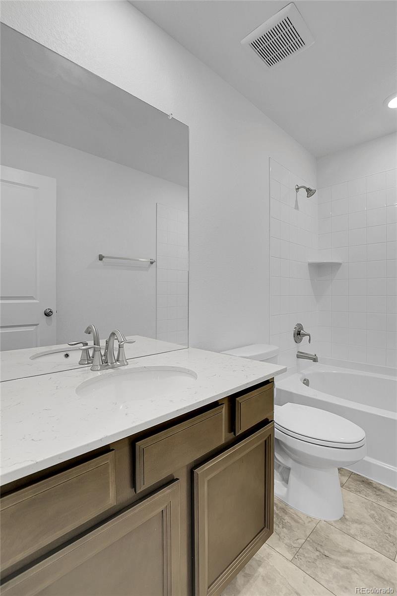 9022 Spaulding Street