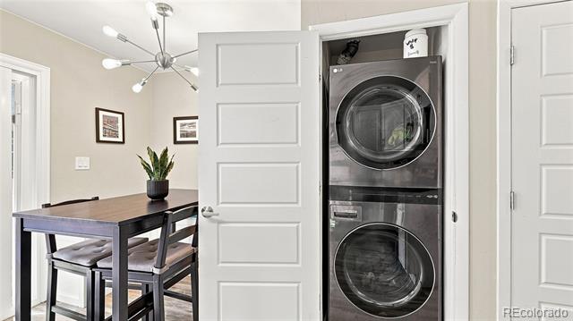 73 S Sable Boulevard Unit: D16