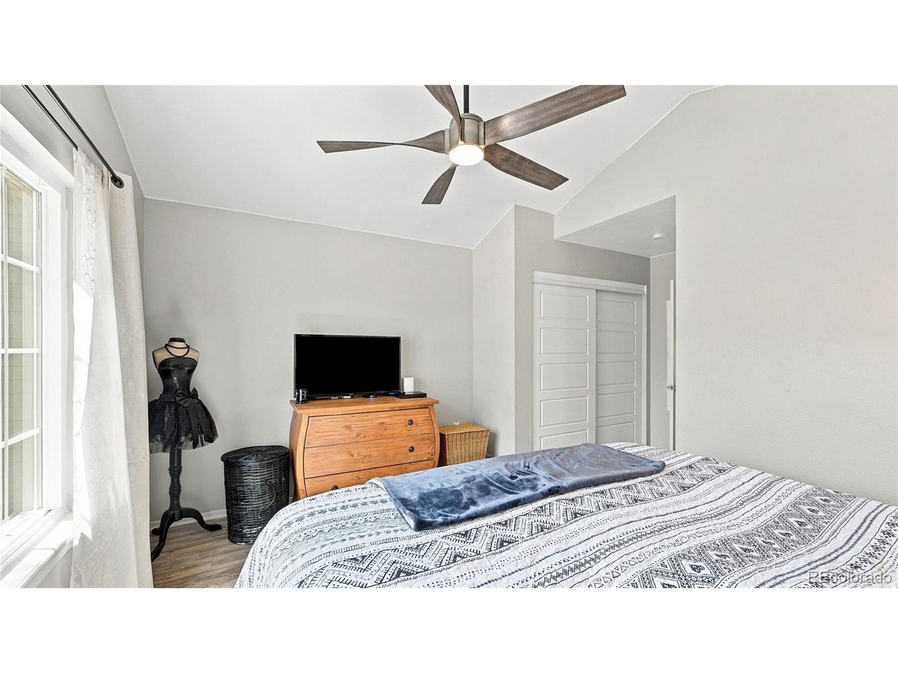73 S Sable Blvd D16