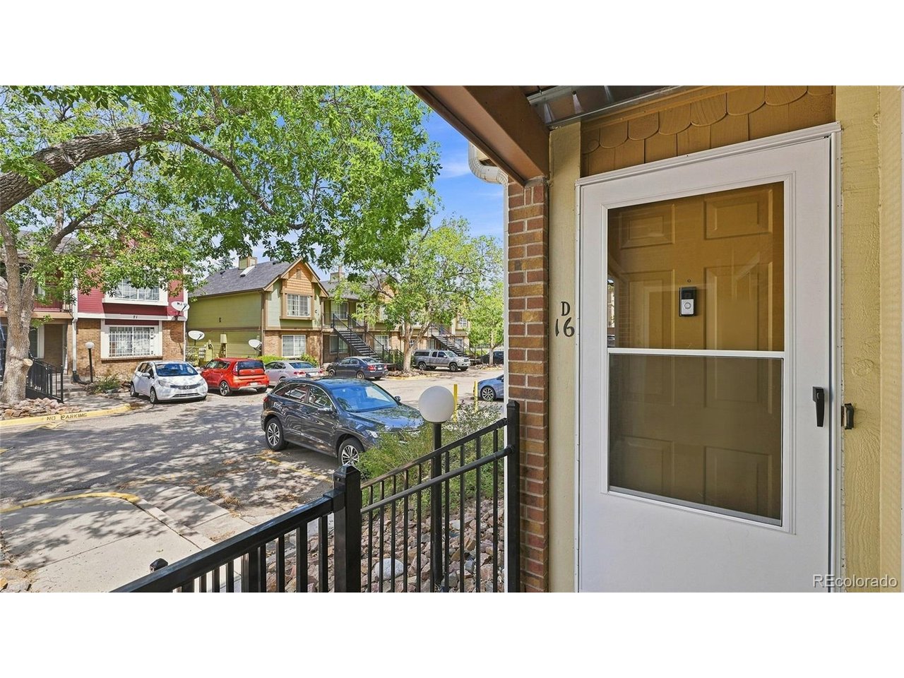73 S Sable Blvd D16