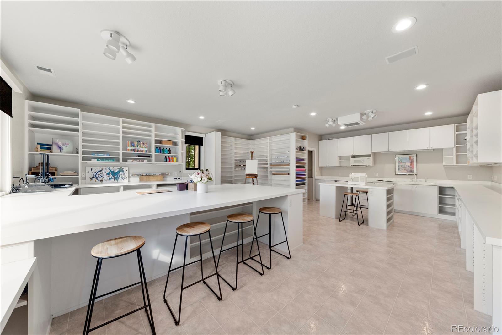 6533 W Prentice Avenue