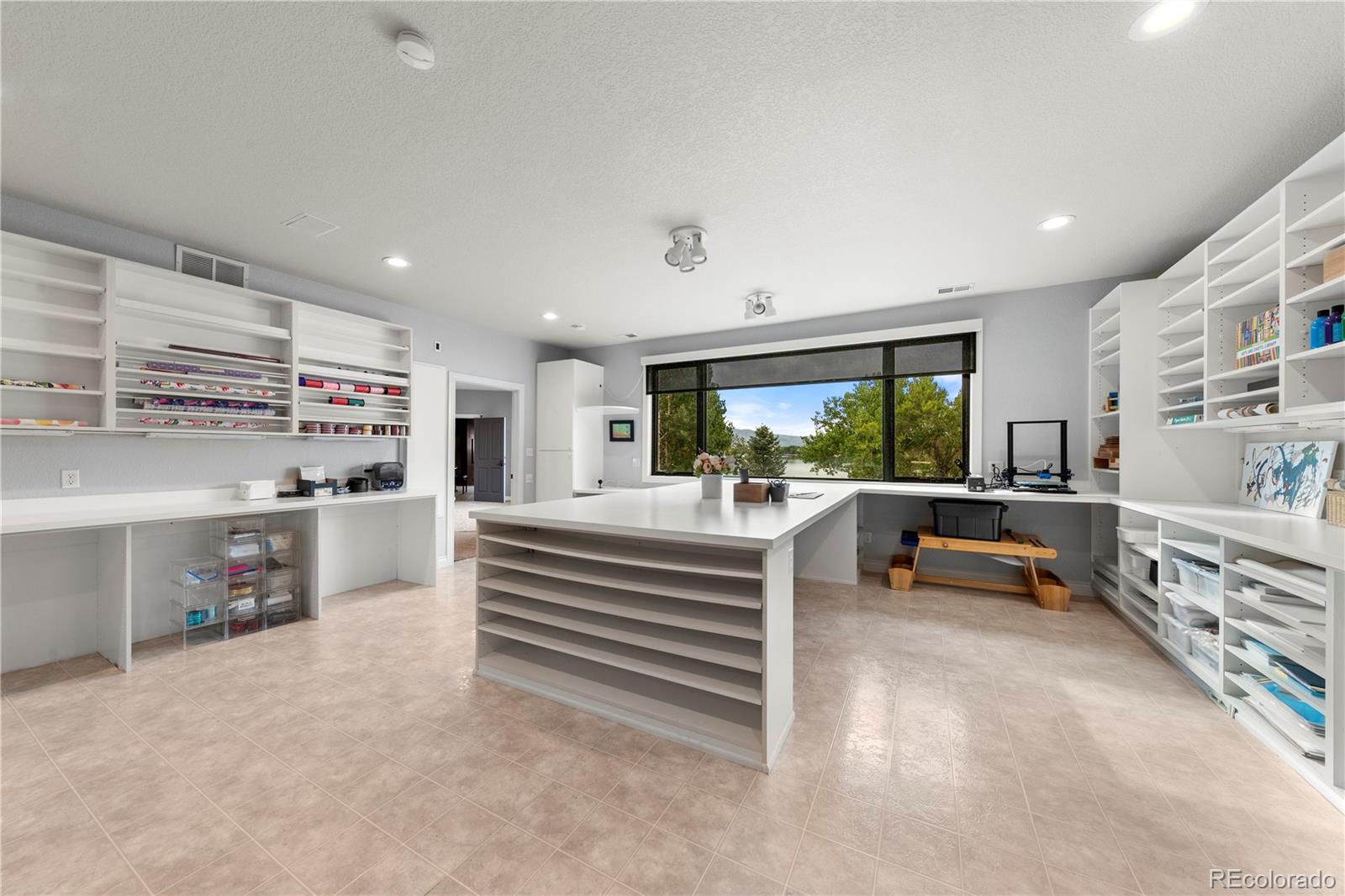 6533 W Prentice Avenue