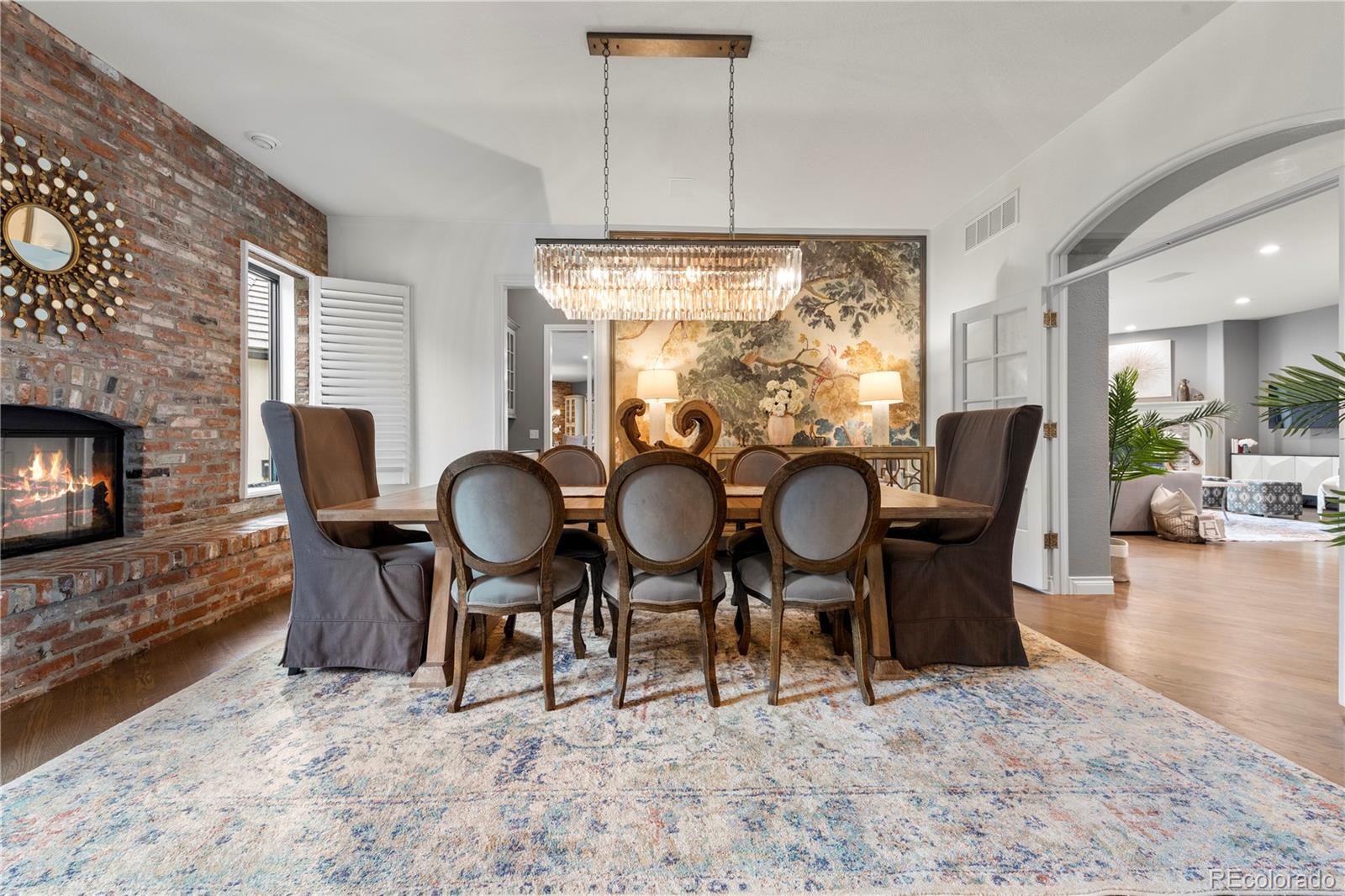 6533 W Prentice Avenue