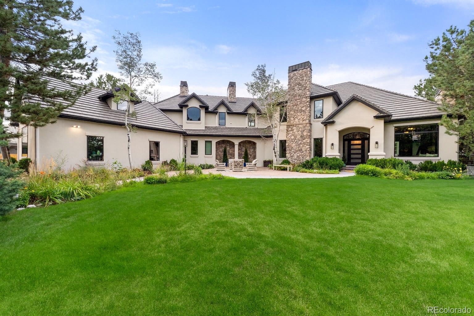 6533 W Prentice Avenue