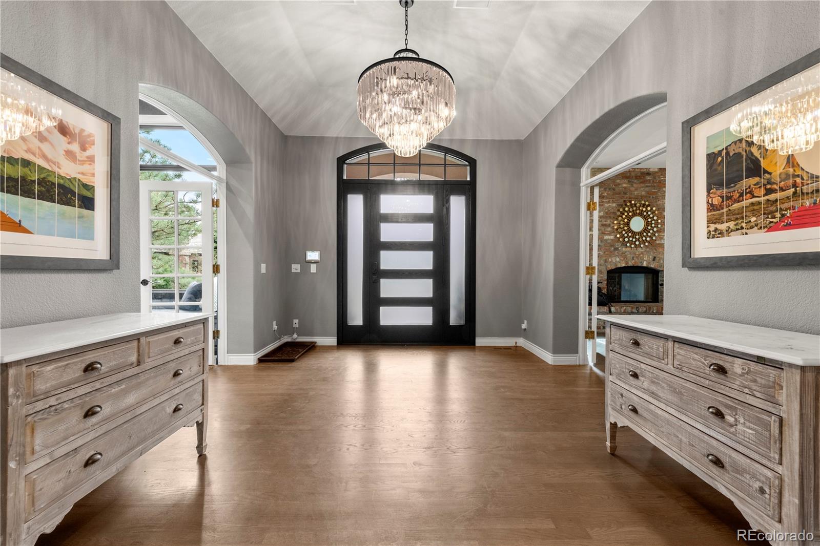 6533 W Prentice Avenue