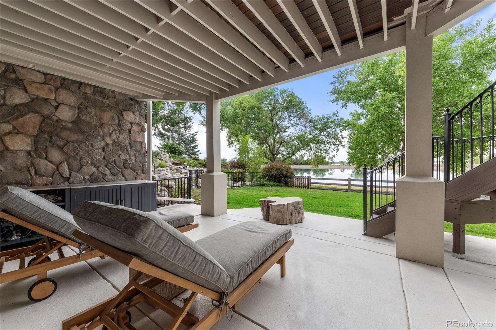 6533 W Prentice Avenue