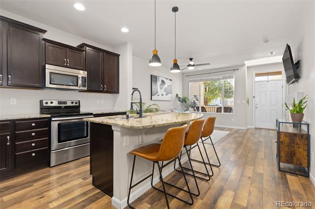 5537 W 72nd Place