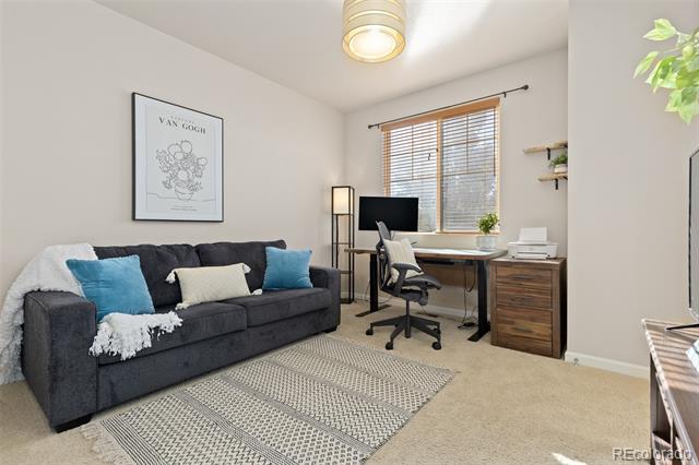 5537 W 72nd Place