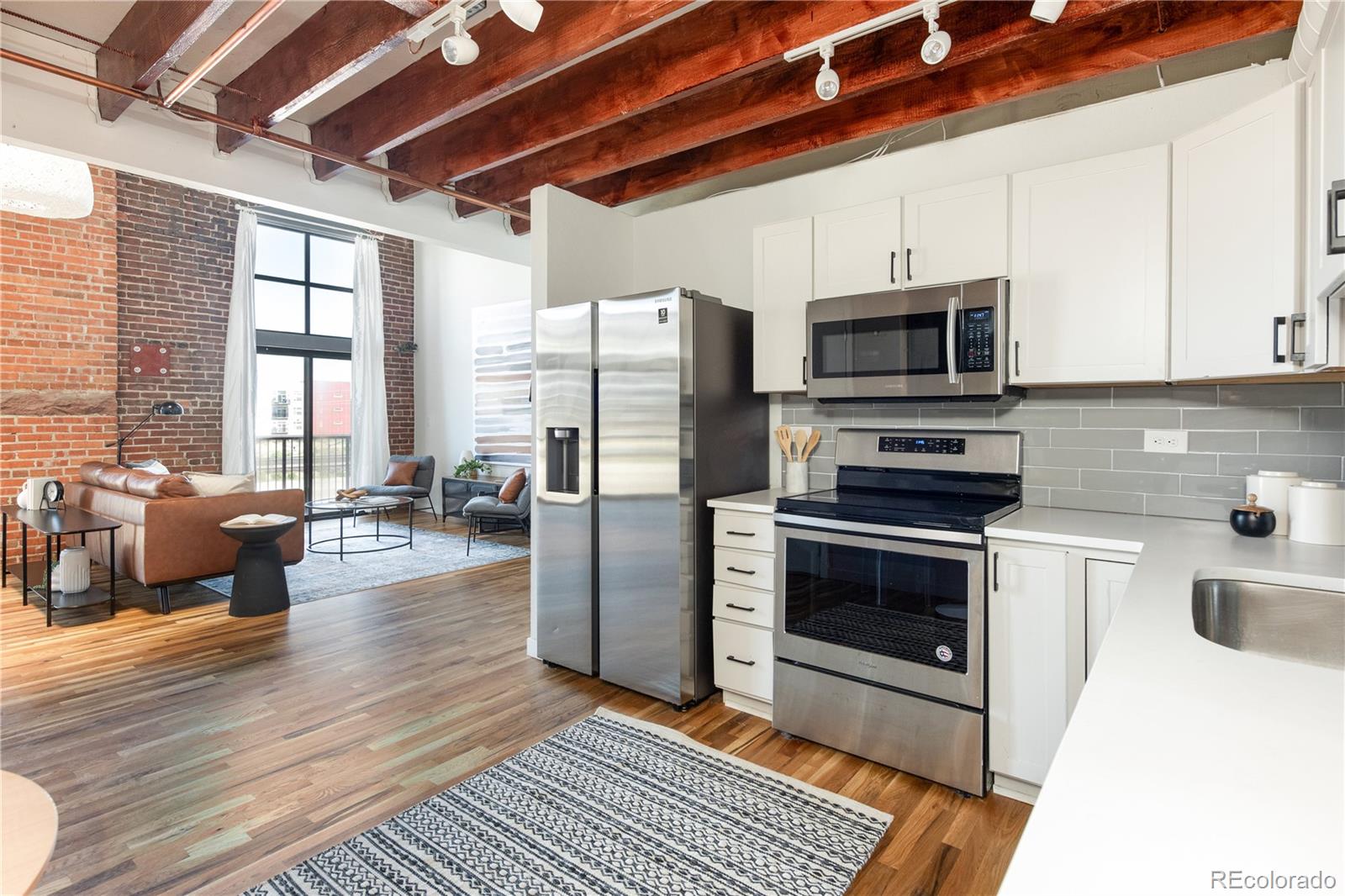 3225 Blake Unit: 27