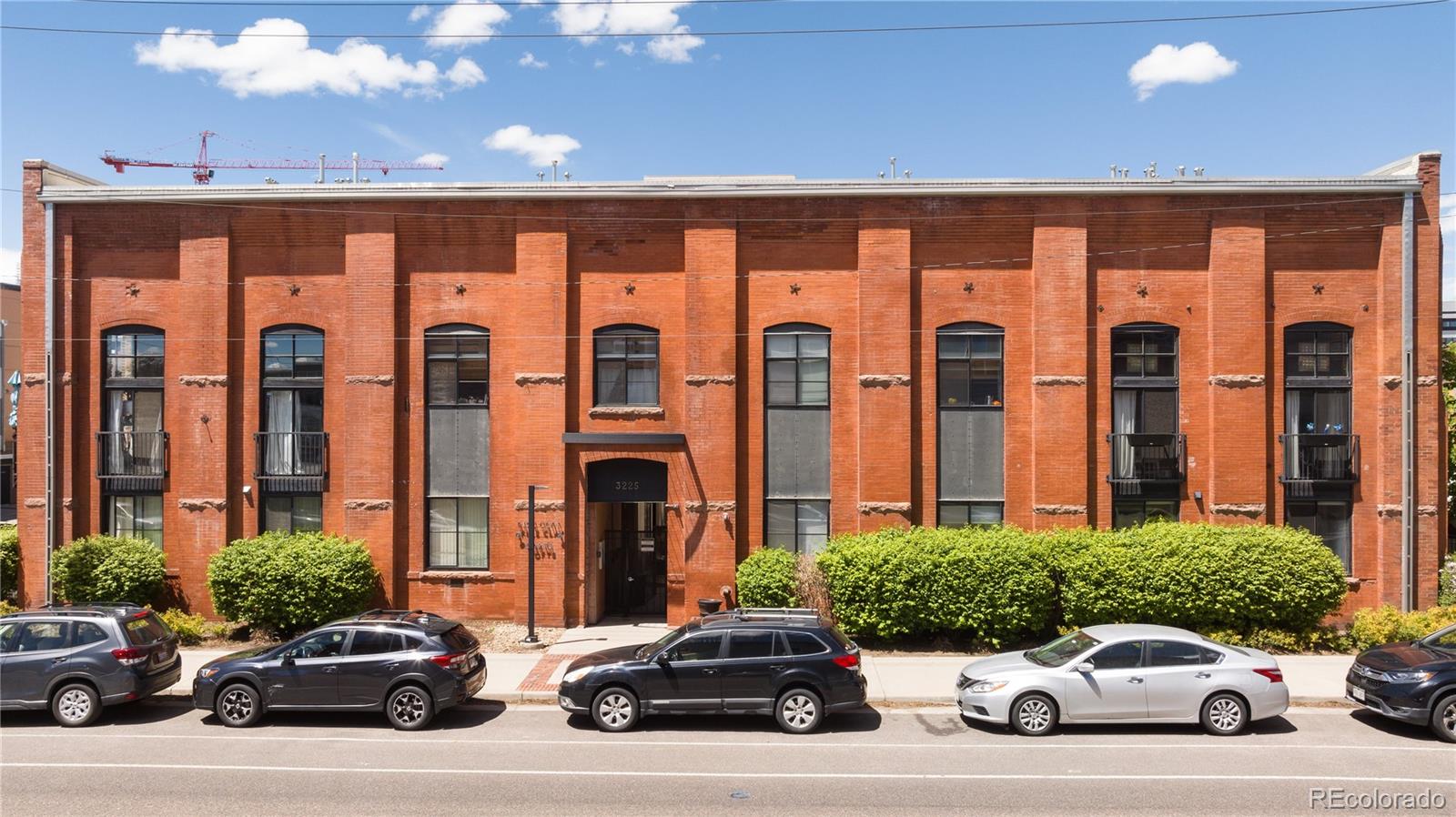 3225 Blake Unit: 27