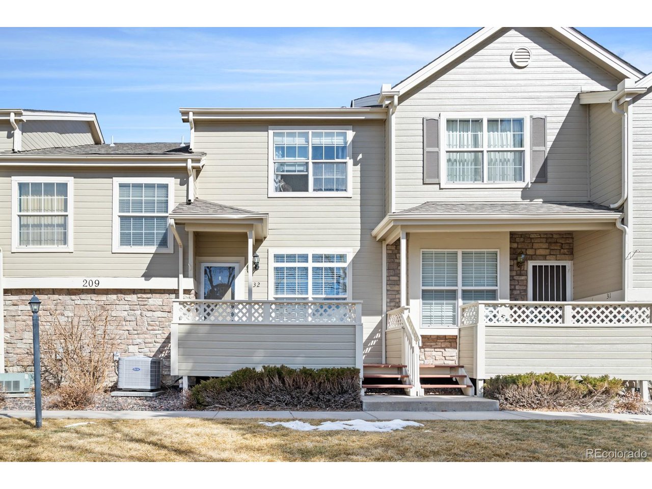 209 W Jamison Cir 32