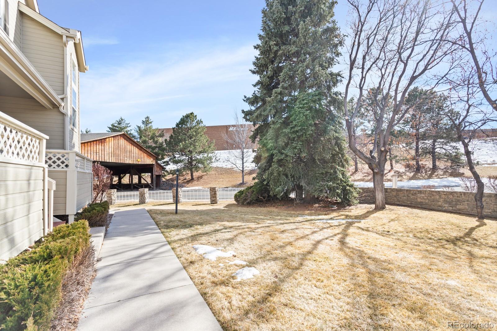 209 W Jamison Circle Unit: 32