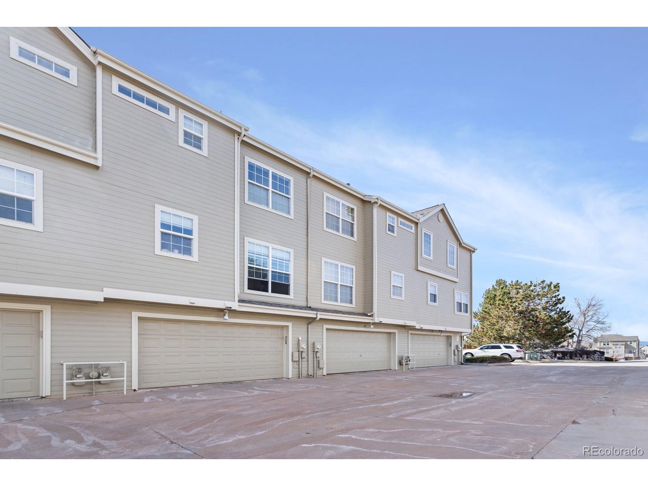 209 W Jamison Cir 32