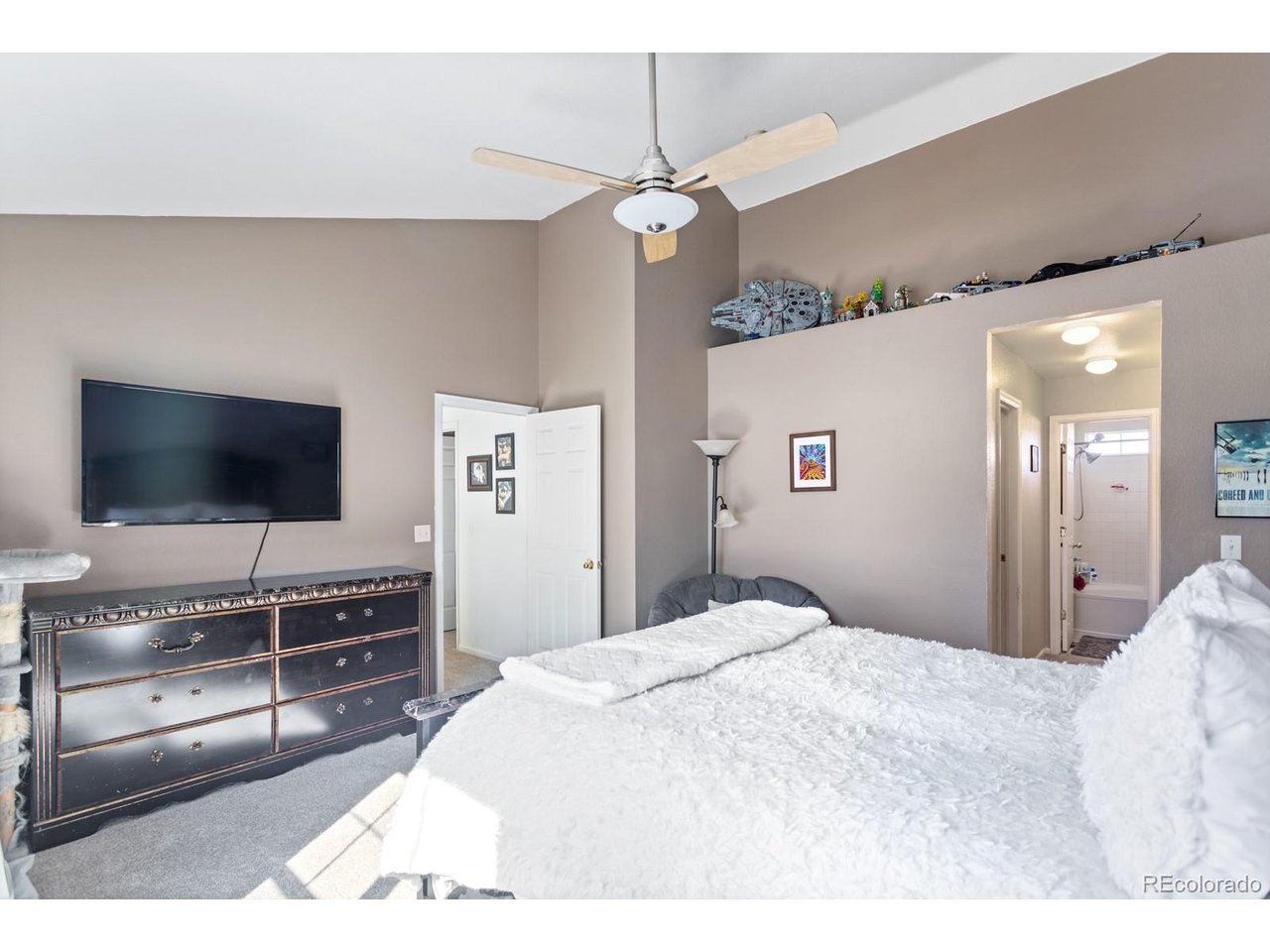 209 W Jamison Cir 32