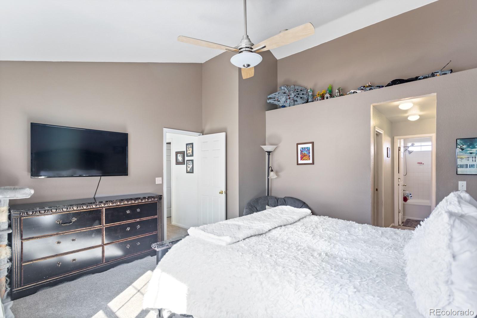 209 W Jamison Circle Unit: 32