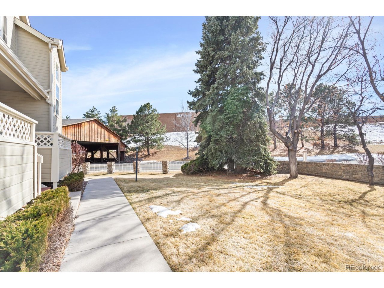 209 W Jamison Cir 32