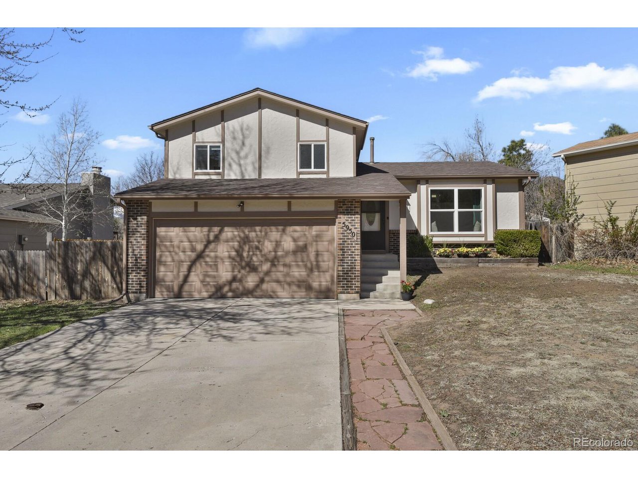 5950 Bourke Dr