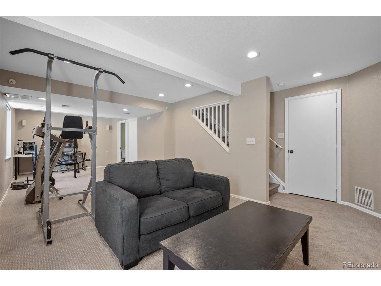 16938 Molina Pl