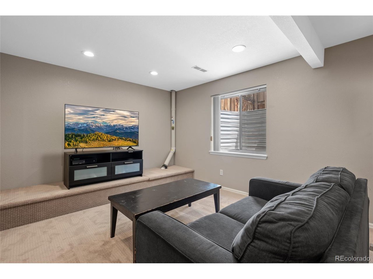 16938 Molina Pl
